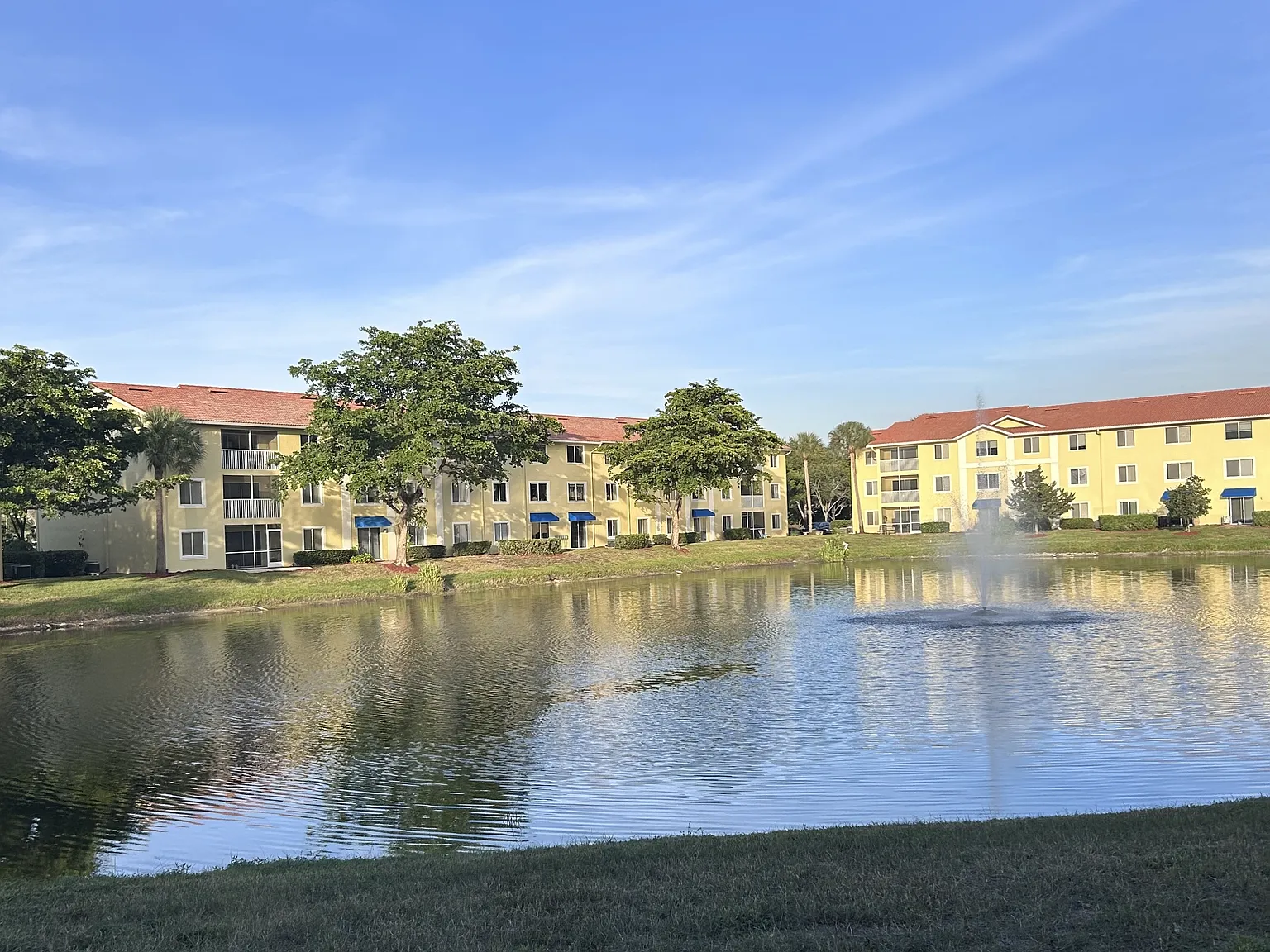 8304 Key Royal Cir #1712 - 1 — Photo 2