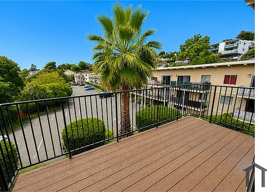149 Hilborn St — Photo 20
