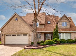 414 Hillandale Dr, Bartlett, IL 60103