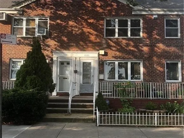 1335 Shore Pkwy #B, Brooklyn, NY 11214