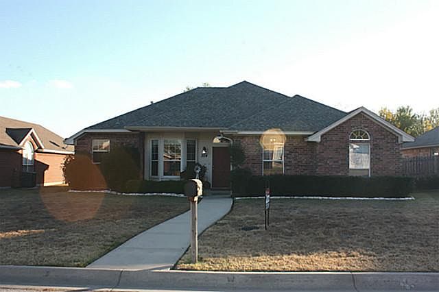 1st image of 304 Aster Dr