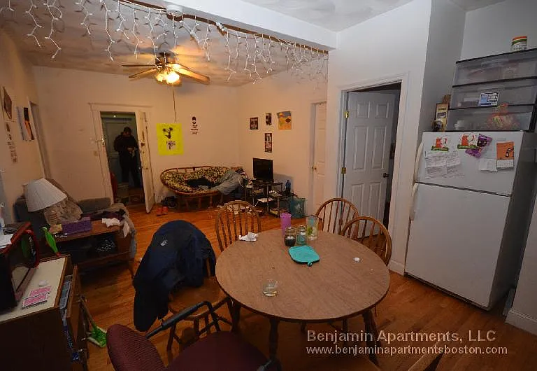 17 Cummings Rd #E — Photo 1