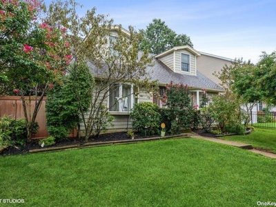 2570 Bristol Dr, Bellmore, NY, 11710