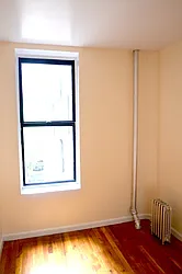 Rented by CITY SKYLINE REALTY INC