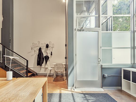 5th image of 383 Tehama St #105