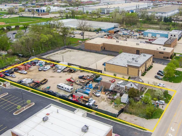 620 County Line Rd, Bensenville, IL 60106