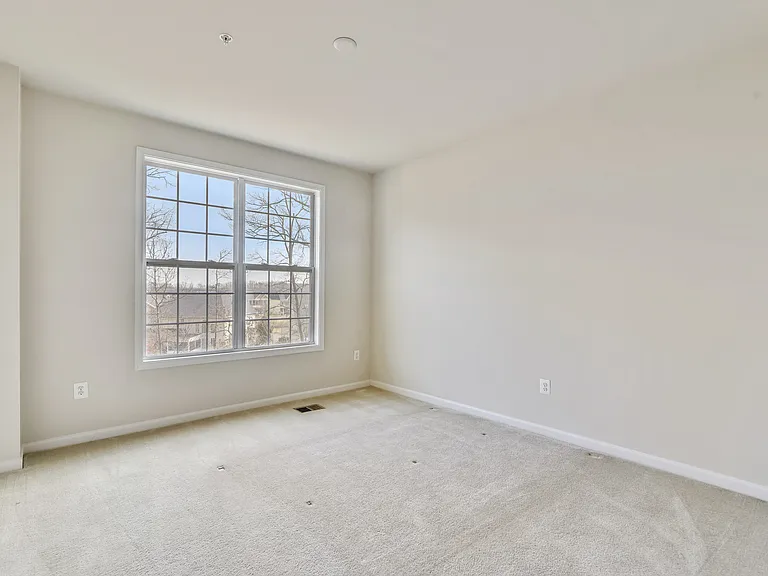 23266 Southdown Manor Ter #101 — Photo 34