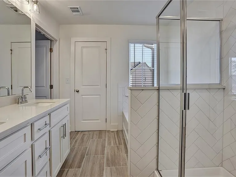 1615 Aiden Way — Photo 27