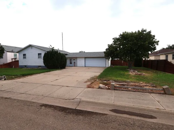 109 8th Ave NW, Sidney, MT 59270