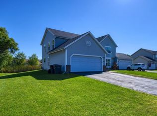 509 N 6th St, Waterford, WI 53185