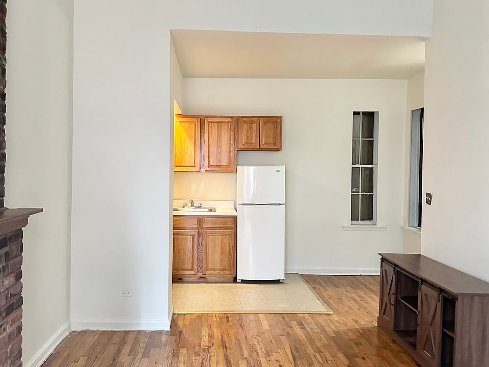 1st image of 161 E 25th St APT 5D