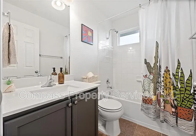 5516 Pinery Dr #5516 PINERY DR — Photo 12