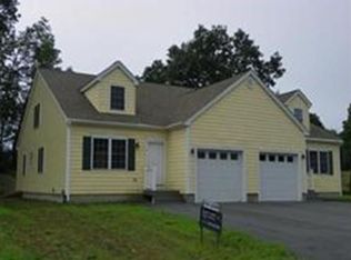 11 Railroad St #A, Pepperell, MA 01463
