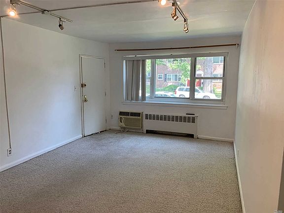 4th image of 67-08 152nd St #266A