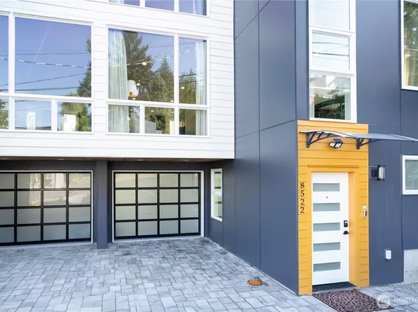 8522 23rd Avenue NE, Seattle, WA 98115