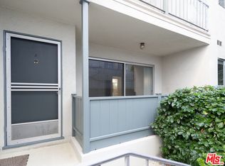 422 Arnaz Dr #2, Los Angeles, CA 90048