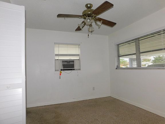 4th image of 1028 Orwell Ave