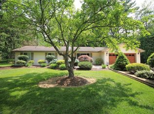 498 Orchard Grove Ave, Northfield, OH 44067