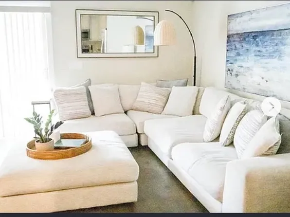 801 Mariners Cir, Saint Simons Island, GA 31522