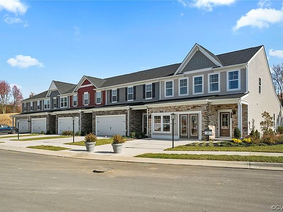 2nd image of 607 Brookwood Glen Ter