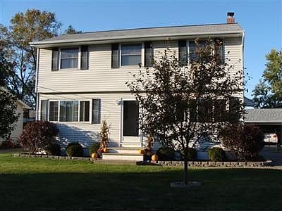 1st image of 14050 Heatherwood Dr