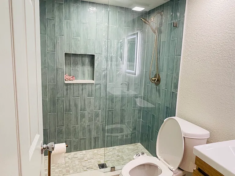 280 126th Ave #110 — Photo 4