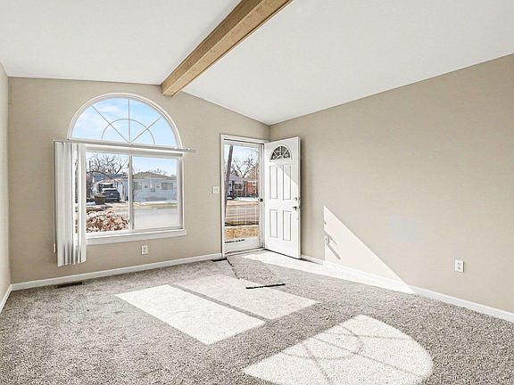 4th image of 17245 Martin Rd