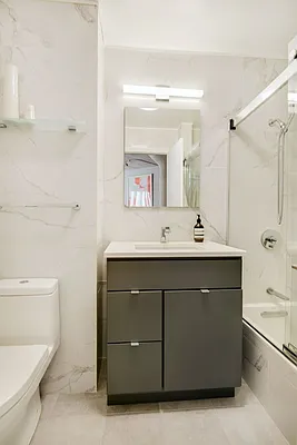 Sold by Compass | media 7