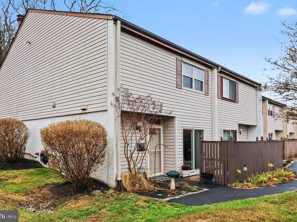 550 N York Rd #1-A, Hatboro, PA 19040
