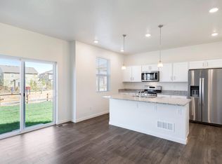 7359 27th St, Greeley, CO 80634