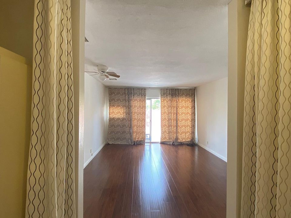 1st image of 3115 W Olinda Ln