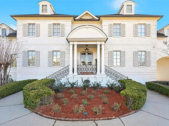4th image of 160 Sanctuary Dr