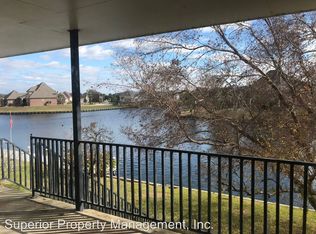 4484 Pontchartrain Dr APT 8, Slidell, LA 70458