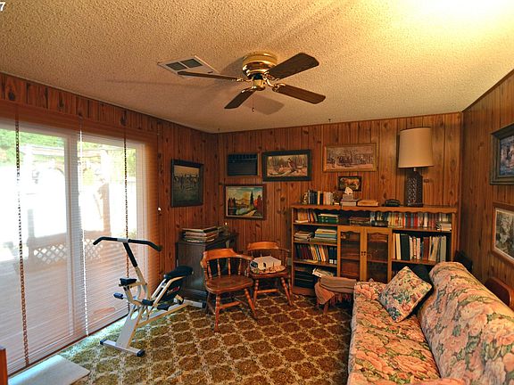 5th image of 15504 NE 23rd St