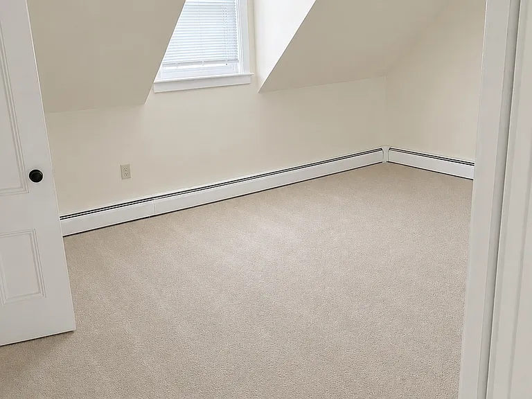 10 Barrows St #3 — Photo 8