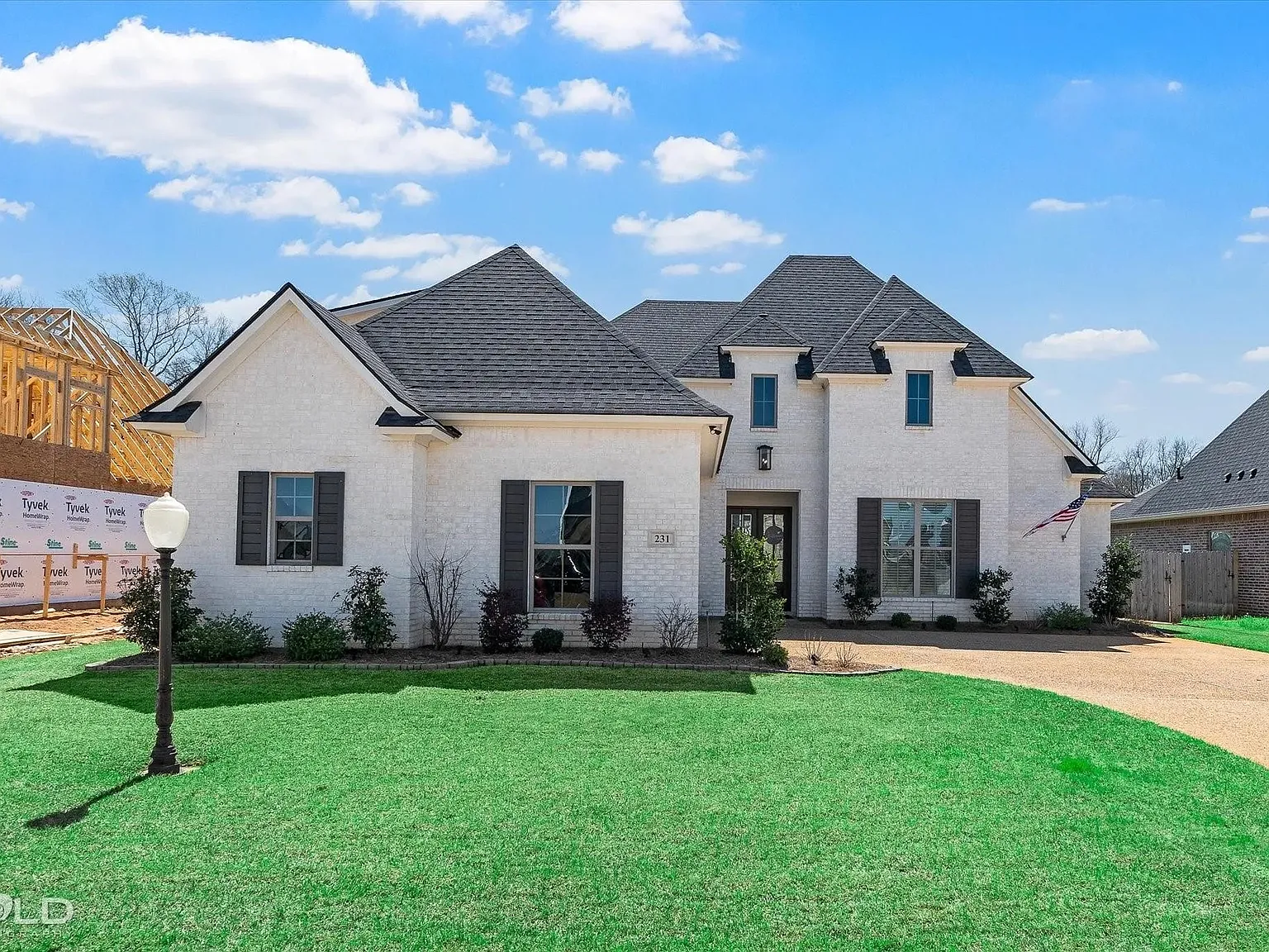 4 bed, 2848 sqft, $2,900 — Photo 3