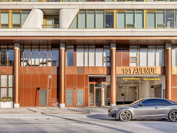 3rd image of 151 Avenue Rd #805