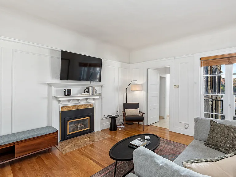 2621 Divisadero St #2 — Photo 5