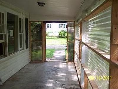 4th image of 3694 North Dr