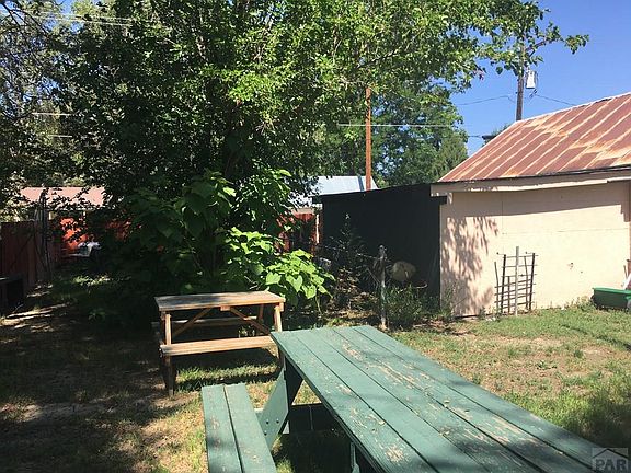 4th image of 1420 Pine Ave