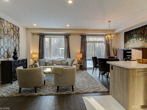 4th image of 2282 Southport Cres Lot 36