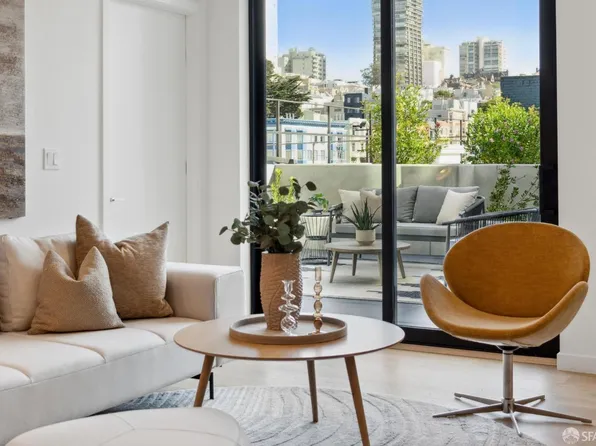 1580 Pacific Ave #208, San Francisco, CA 94109