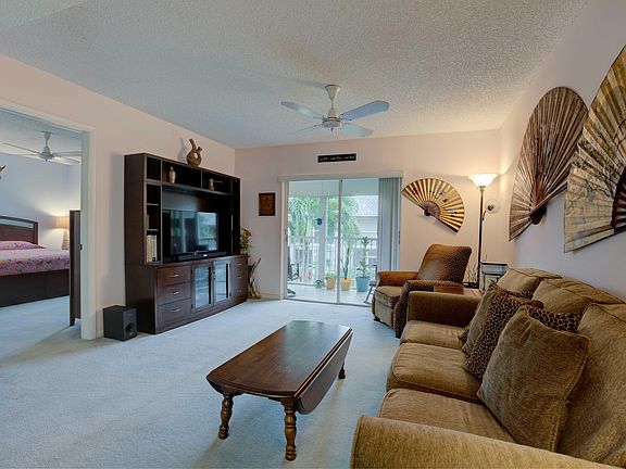 5th image of 18081 SE Country Club Drive #9-89