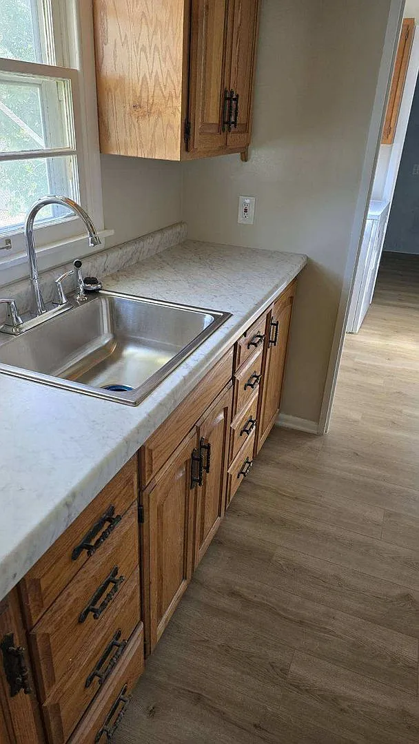 Recently Renovated 2 Bed 1 Bath — Photo 4