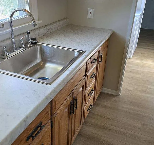 2719 Markay St SE — Photo 4
