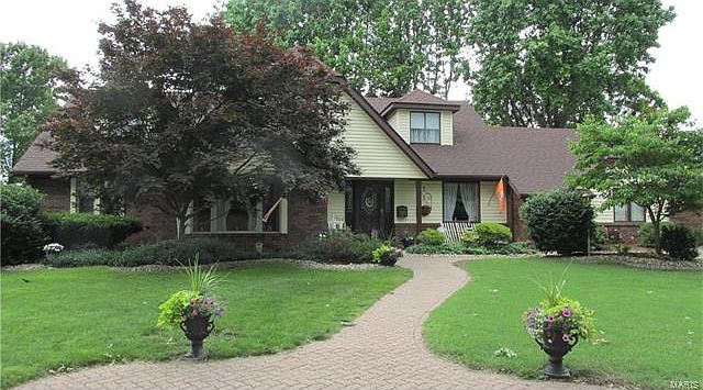 1st image of 2564 Westmoreland Dr