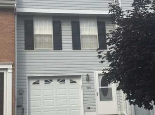 710 Lexington Dr, Aliquippa, PA 15001