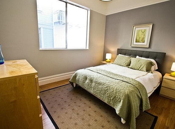 5th image of 143 Varennes St