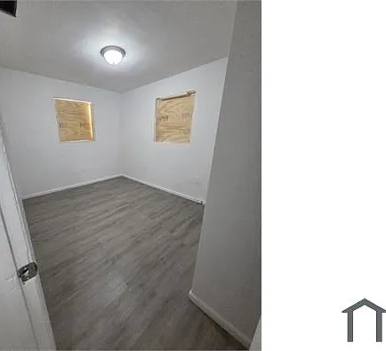 5560 NW 7th Ct — Photo 10