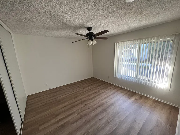 1004 N Spaulding Ave #1 — Photo 7